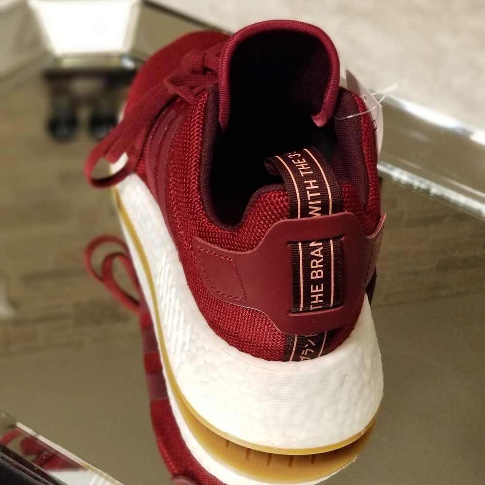 SOLD - Adidas NMD R2 - Picture 4 of 6